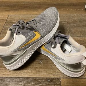 Women Nike Free running shoes